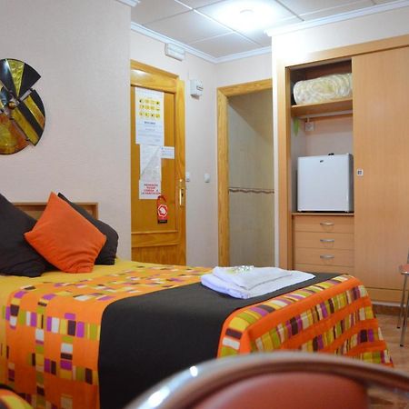 Hostal Carrizo Эльда Экстерьер фото
