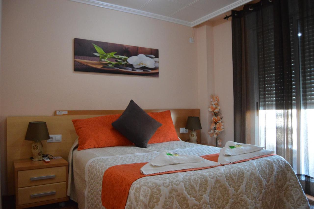 Hostal Carrizo Эльда Экстерьер фото
