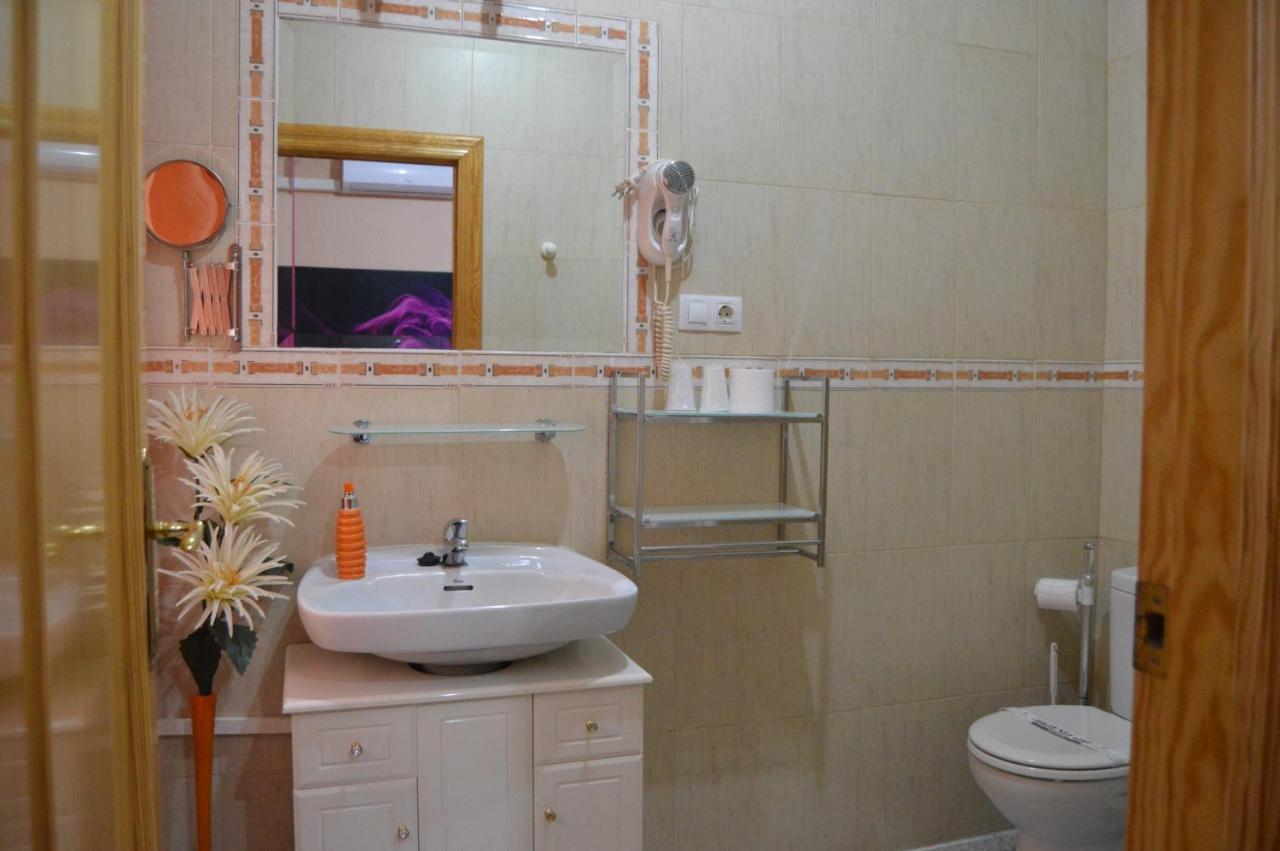 Hostal Carrizo Эльда Экстерьер фото